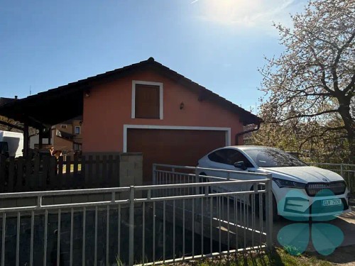 Prodej domu 220 m², pozemek 449 m²