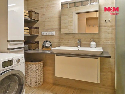 Prodej bytu 4+kk 67 m²