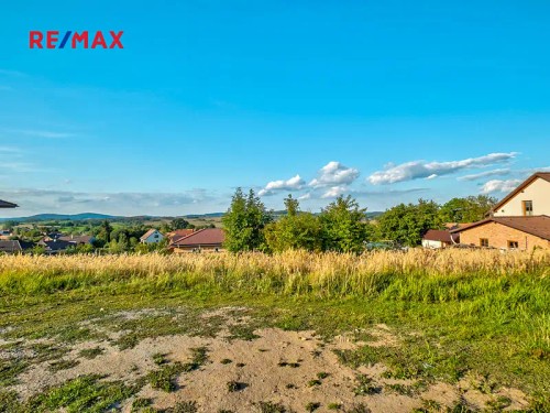 Prodej stavebního pozemku 1054 m²