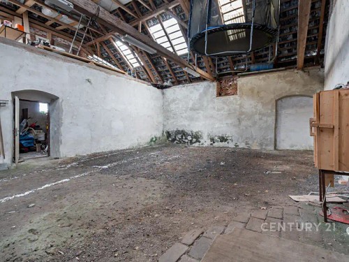 Prodej chalupy 648 m², pozemek 907 m²