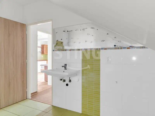 Prodej domu 360 m², pozemek 805 m²