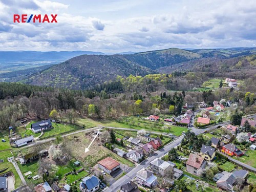 Prodej stavebního pozemku 1363 m²