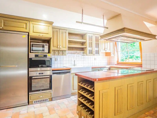 Prodej domu 260 m², pozemek 1754 m²