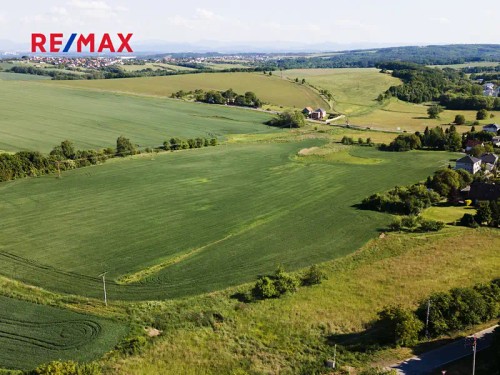 Prodej stavebního pozemku 1322 m²