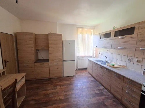 Prodej domu 180 m², pozemek 1544 m²