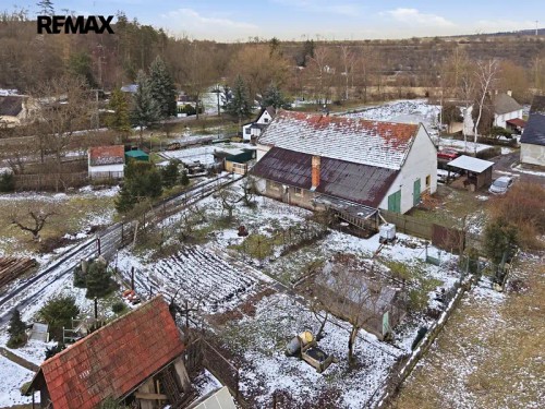 Prodej stavebního pozemku 666 m²