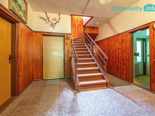Prodej chalupy 460 m², pozemek 18858 m²