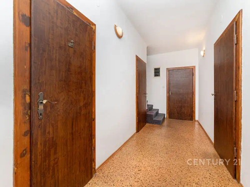 Prodej domu 202 m², pozemek 1087 m²
