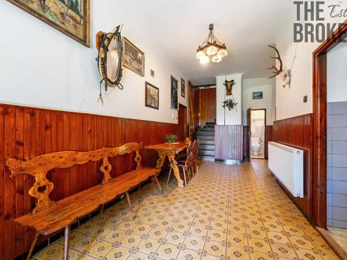 Prodej domu 242 m², pozemek 13584 m²