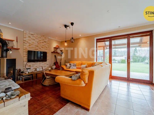 Prodej domu 198 m², pozemek 995 m²