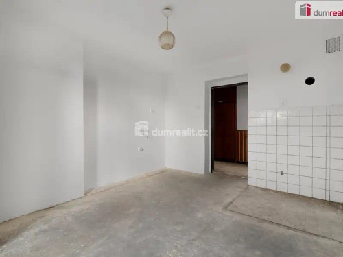 Prodej domu 280 m², pozemek 1871 m²