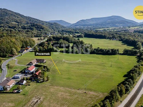 Prodej stavebního pozemku 1108 m²