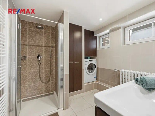 Prodej domu 197 m², pozemek 2250 m²