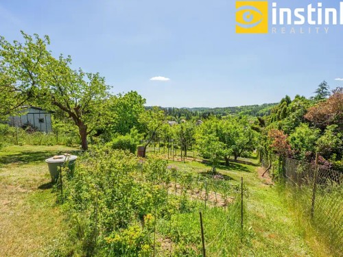 Prodej stavebního pozemku 1269 m²
