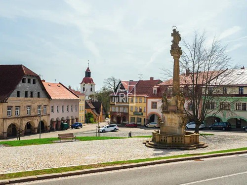 Prodej stavebního pozemku 869 m²