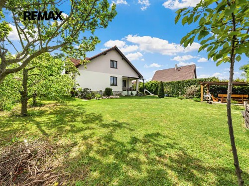 Prodej domu 205 m², pozemek 809 m²