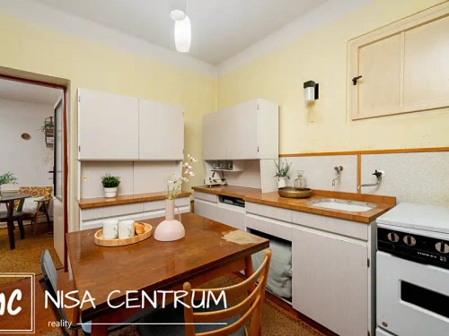 Prodej domu 220 m², pozemek 1010 m²