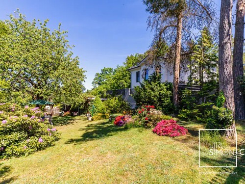 Prodej stavebního pozemku 780 m²