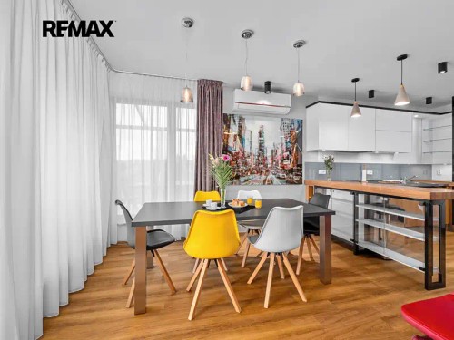 Prodej domu 304 m², pozemek 2708 m²