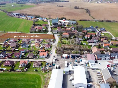 Prodej stavebního pozemku 6994 m²