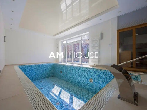 Prodej domu 330 m², pozemek 1277 m²