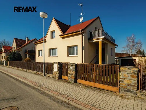 Prodej domu 114 m², pozemek 1100 m²