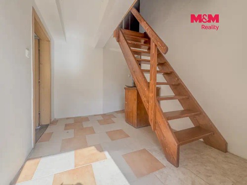 Prodej domu 100 m², pozemek 100 m²