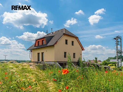 Prodej domu 107 m², pozemek 1233 m²