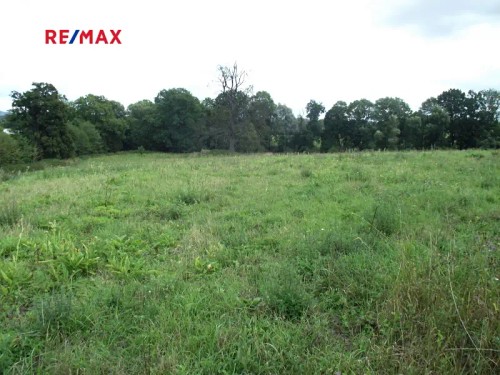 Prodej stavebního pozemku 1399 m²