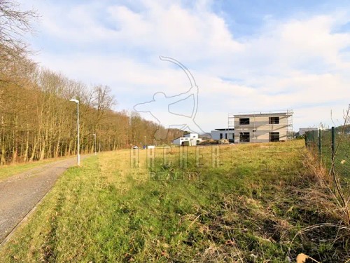 Prodej stavebního pozemku 1430 m²