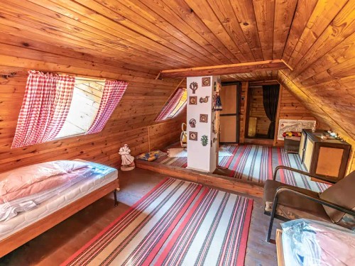 Prodej chalupy 81 m², pozemek 561 m²