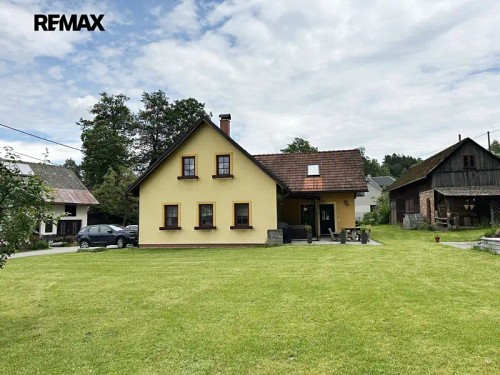 Prodej chalupy 400 m², pozemek 2527 m²