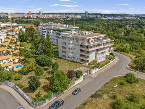 Prodej bytu 3+kk 74 m²