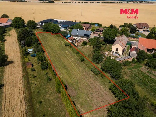 Prodej stavebního pozemku 1308 m²