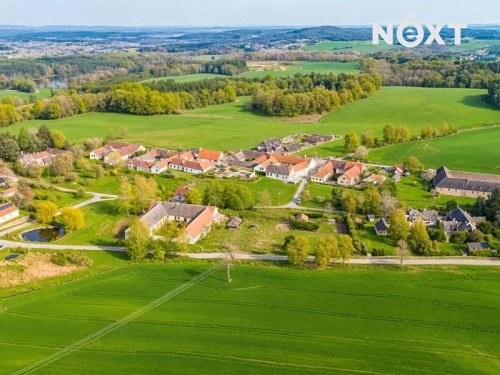 Prodej stavebního pozemku 902 m²