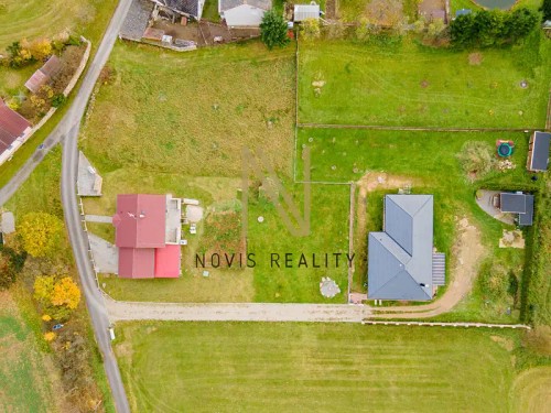 Prodej stavebního pozemku 698 m²
