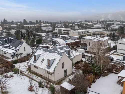 Prodej domu 323 m², pozemek 964 m²