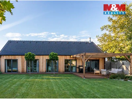 Prodej stavebního pozemku 959 m²