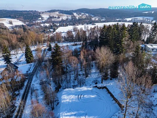 Prodej stavebního pozemku 2270 m²