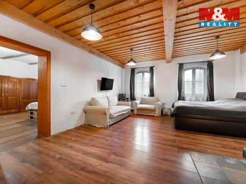 Prodej chalupy 260 m², pozemek 2511 m²