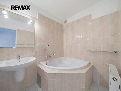 Prodej domu 209 m², pozemek 992 m²