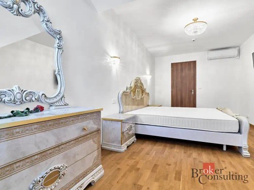 Prodej bytu 3+kk 137 m²