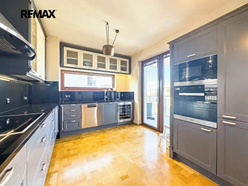 Prodej bytu 194 m²