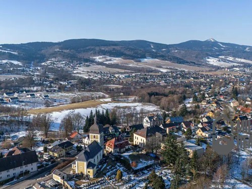 Prodej stavebního pozemku 1108 m²