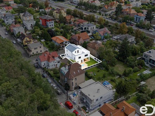 Prodej vily 375 m², pozemek 485 m²