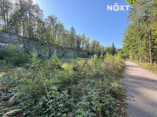 Prodej stavebního pozemku 1390 m²