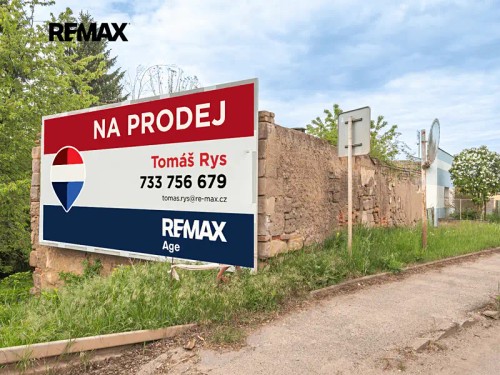 Prodej stavebního pozemku 2104 m²