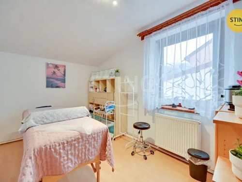 Prodej bytu 3+kk 736 m²