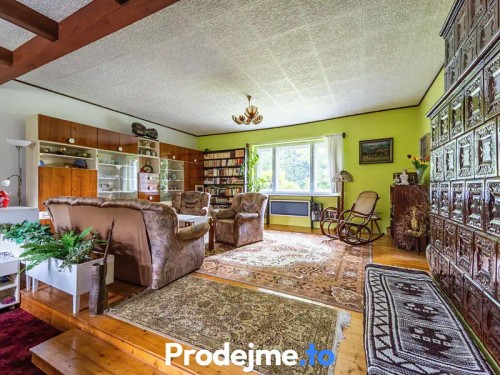 Prodej domu 214 m², pozemek 5225 m²