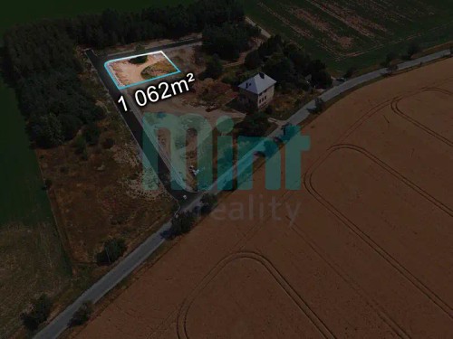 Prodej stavebního pozemku 1062 m²